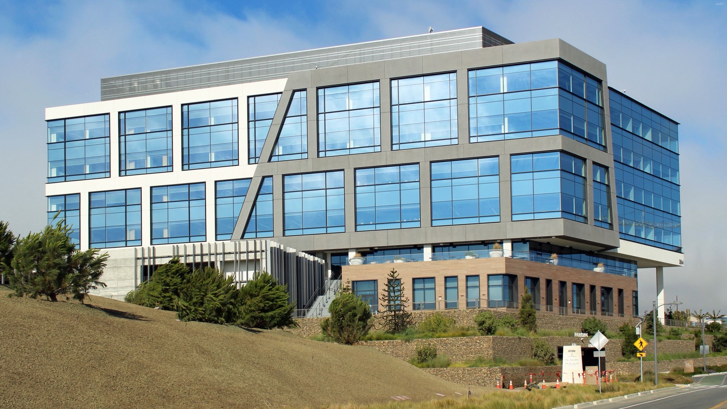 The exterior of Stripe's headquarters building in South San Francisco, California, photographed in July 2023. Caption：Stripe's headquarters in South San Francisco, photographed on 29 July 2023. This is an illustrative file image and does not depict the reported OpenRouter transaction. Photo: Coolcaesar / Wikimedia Commons, CC BY-SA 4.0.