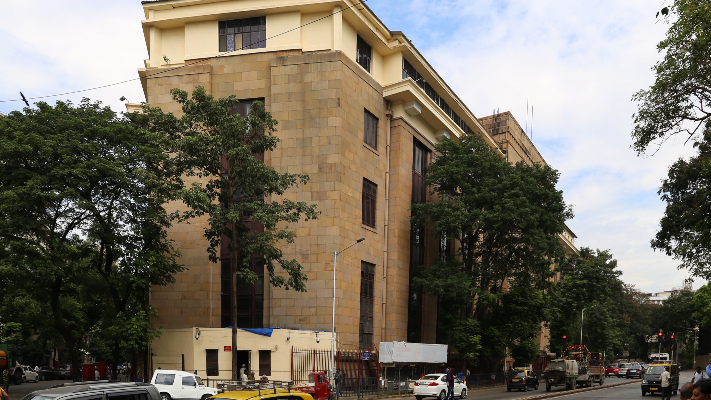 The Reserve Bank of India building on Mint Road, Mumbai